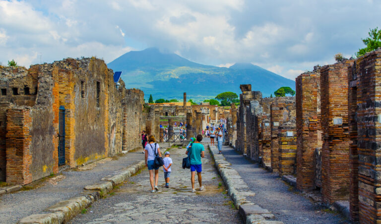 La lingua dei segni nel turismo: il progetto a Pompei