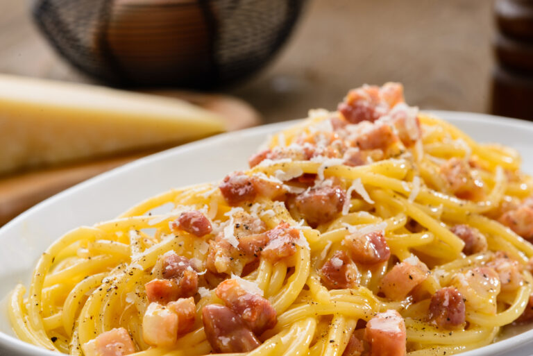 <strong>Se la Carbonara batte la Mussaka</strong>