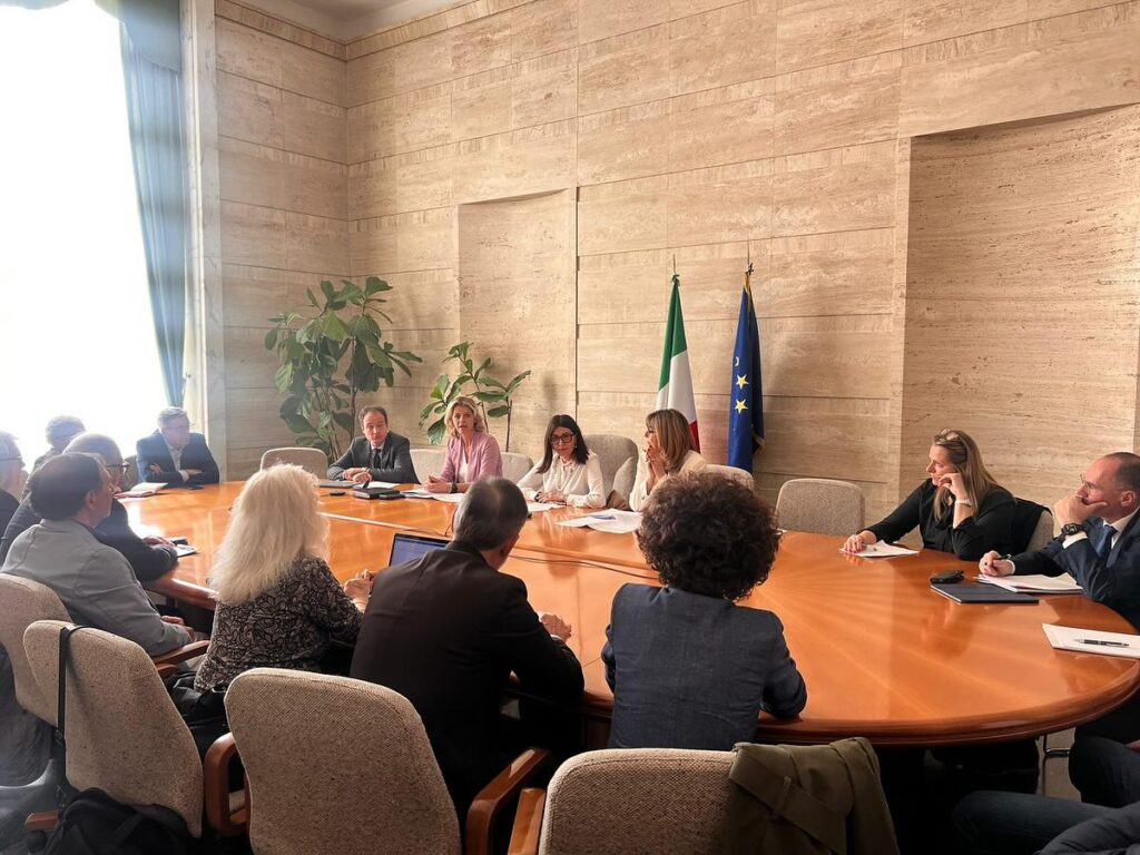 tavolo associazioni di categoria