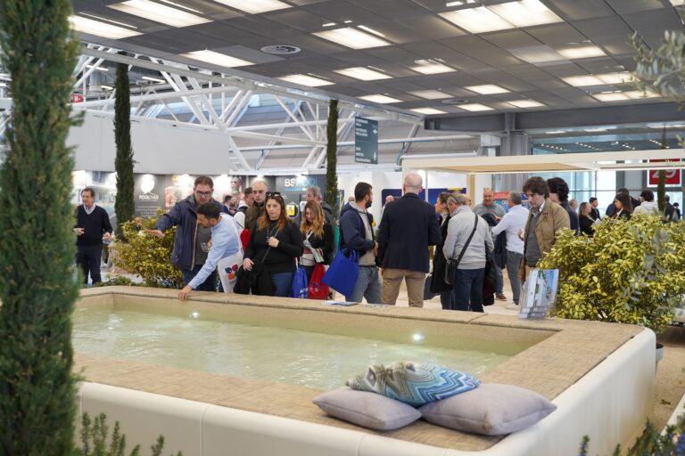 Outex-Outdoor Experience e Forum Piscine: un universo da esplorare